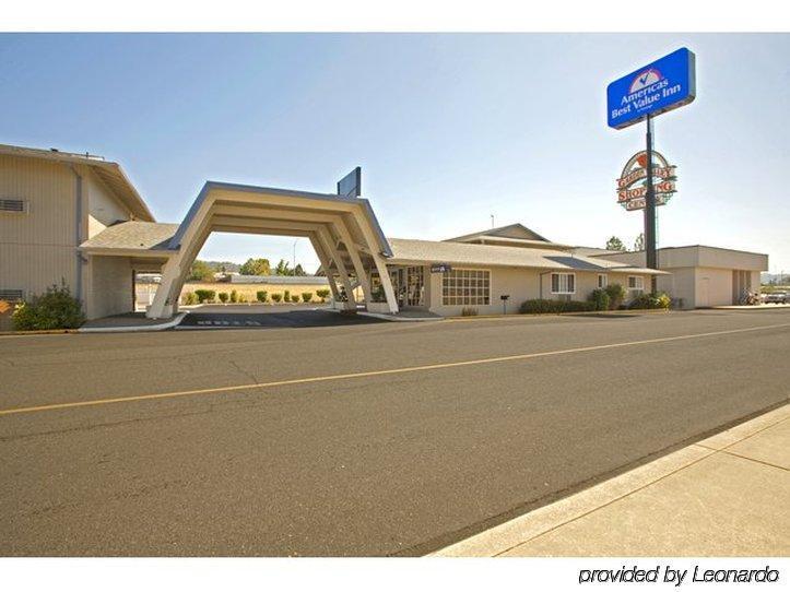 Americas Best Value Inn 罗斯堡 外观 照片